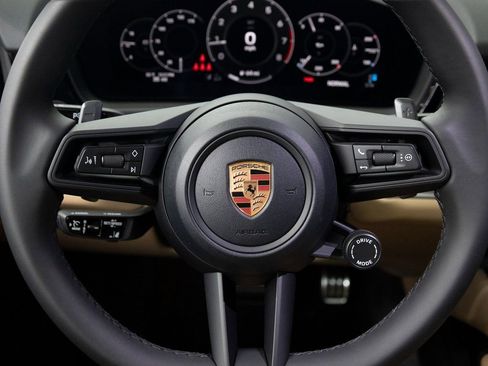 New 2026 Porsche Cayenne AWD/4WD image 14