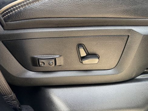 Used 2024 RAM 3500 Limited image 26