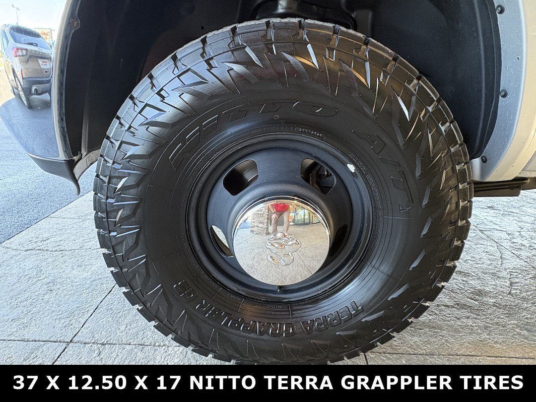 Used 2018 RAM 3500 Tradesman w/ Chrome Appearance Group AWD/4WD image 9