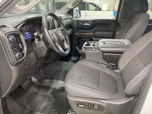 Used 2020 Chevrolet Silverado 1500 LT w/ All-Star Edition image 27