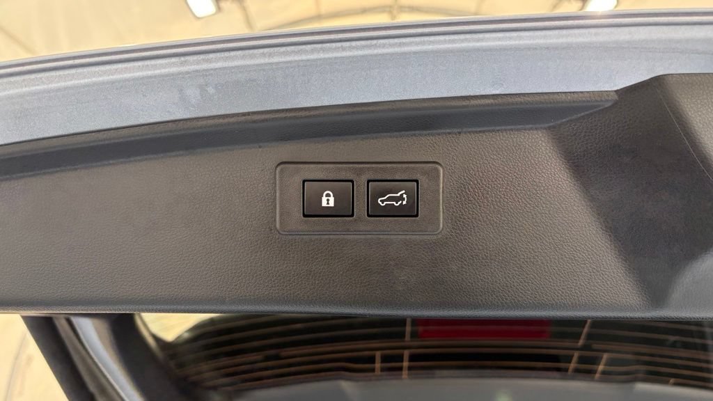 Used 2023 Subaru Outback Premium AWD/4WD image 8
