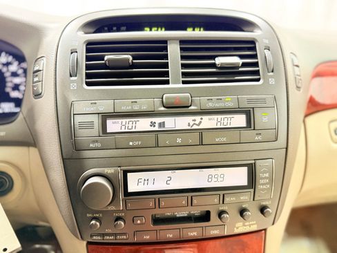 Used 2003 Lexus LS 430 image 16