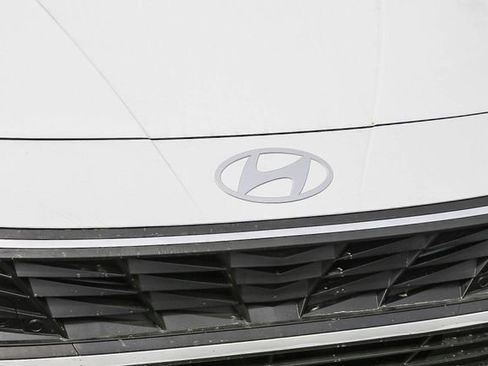 New 2026 Hyundai Elantra Sport FWD image 6
