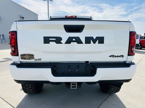 New 2025 RAM 3500 Big Horn AWD/4WD image 36