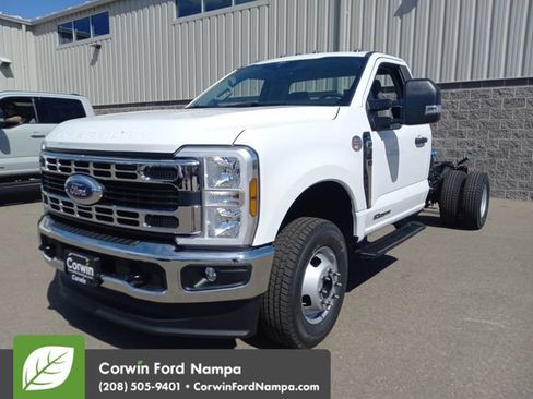 New 2026 Ford F350 XL w/ XL Chrome Package AWD/4WD image 7