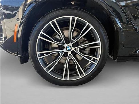 Used 2024 BMW X3 sDrive30i w/ Premium Package w/ZPA image 25