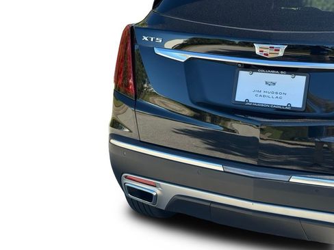 Certified 2025 Cadillac XT5 Premium Luxury image 13