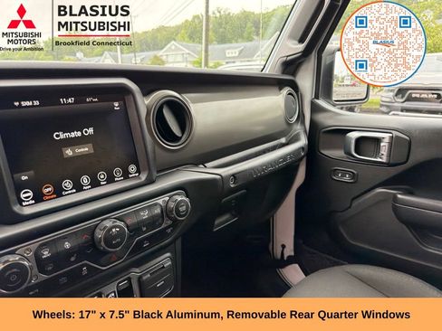 Used 2023 Jeep Wrangler Unlimited w/ Sun & Screen Package AWD/4WD image 38