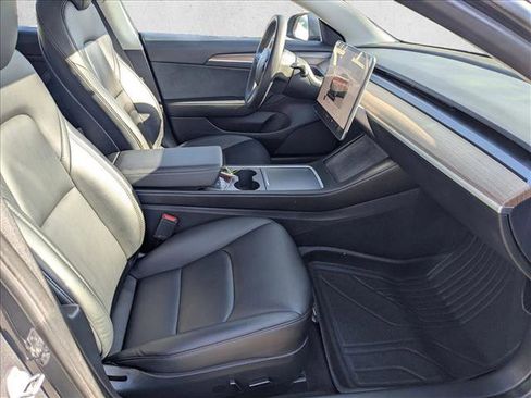 Used 2023 Tesla Model 3 Standard Range image 21