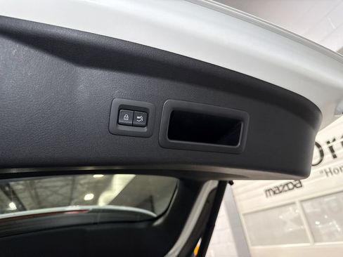 New 2026 MAZDA CX-5 Preferred AWD/4WD image 8