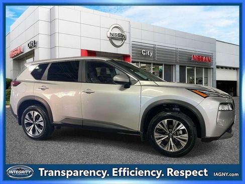 Certified 2023 Nissan Rogue SV AWD/4WD image 5