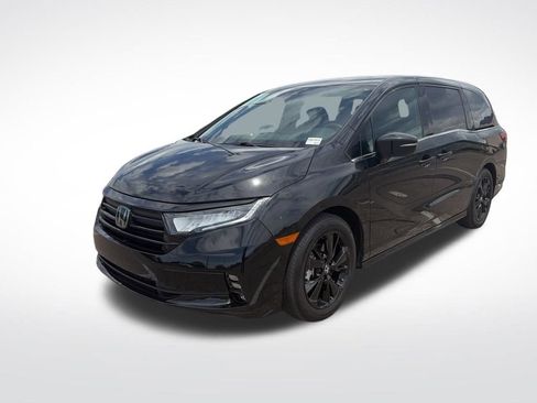 Used 2024 Honda Odyssey Sport image 1