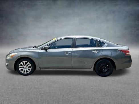 Used 2015 Nissan Altima 2.5 S FWD image 8