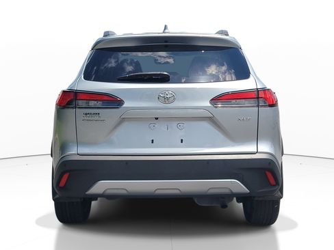 Certified 2023 Toyota Corolla Cross XLE w/ Convenience Package FWD image 6