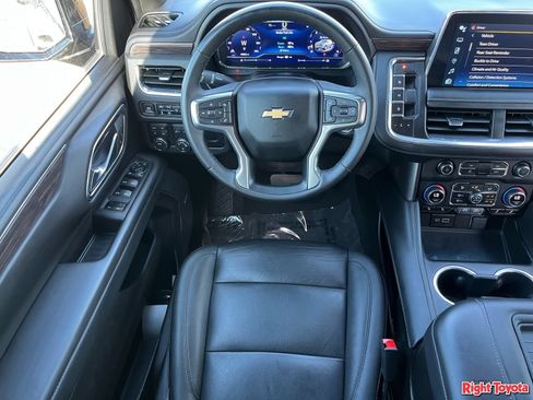 Used 2023 Chevrolet Tahoe LT w/ Luxury Package AWD/4WD image 16