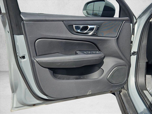 Used 2026 Volvo V60 B5 Cross Country Plus w/ Protection Package Premier AWD/4WD image 10