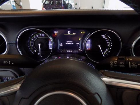 Used 2021 Jeep Wrangler Unlimited Rubicon 4xe w/ Safety Group image 15