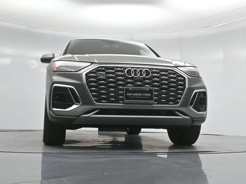 Used 2023 Audi Q5 2.0T Premium w/ Convenience Package AWD/4WD image 47