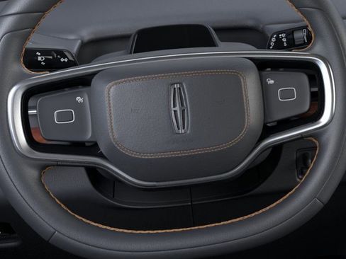 New 2025 Lincoln Navigator Black Label image 13