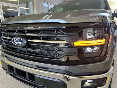 New 2025 Ford F150 XLT w/ Equipment Group 302A MID