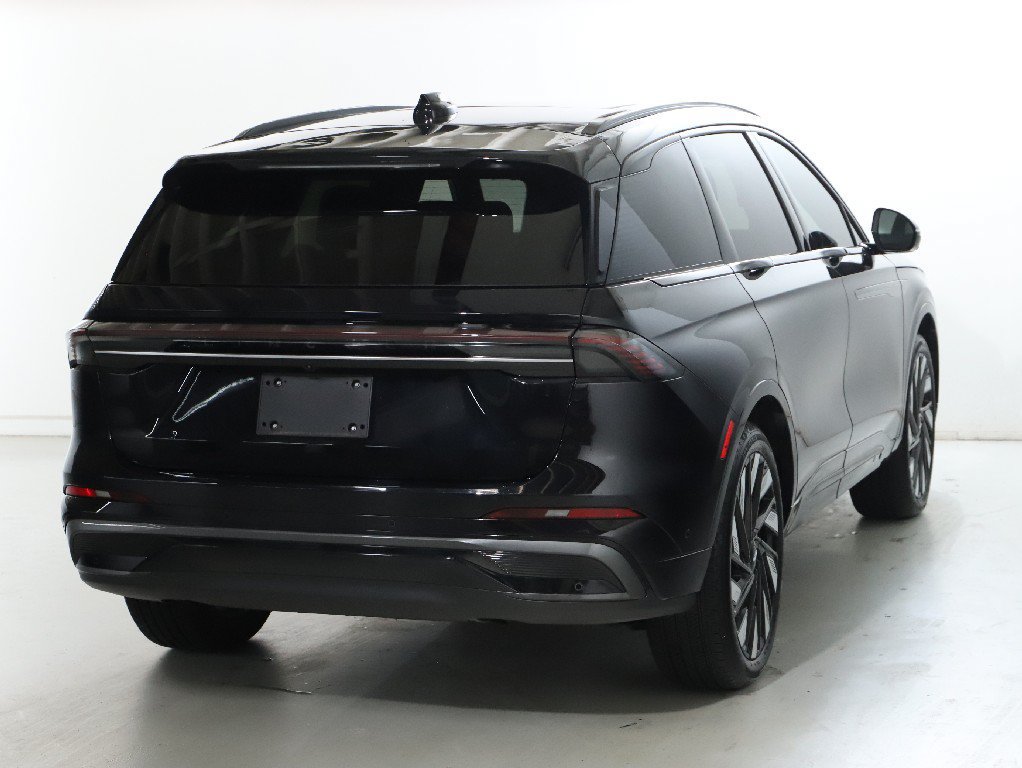 Certified 2024 Lincoln Nautilus Reserve w/ Equipment Group 202A AWD/4WD image 46