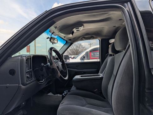 Used 2007 Chevrolet Silverado 1500 LS image 12