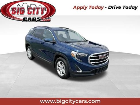 Used 2021 GMC Terrain SLE w/ Driver Convenience Package FWD image 1