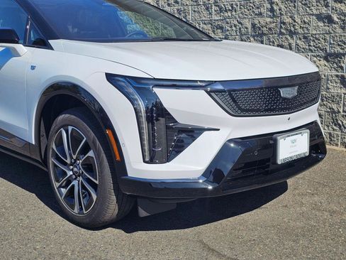 New 2026 Cadillac Optiq Sport 1 RWD image 15
