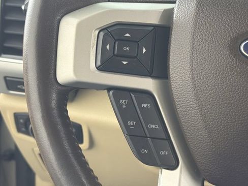 Used 2018 Ford F150 Lariat AWD/4WD image 16