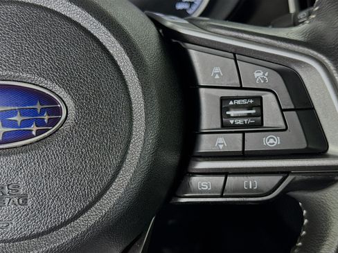 Used 2023 Subaru Forester Premium AWD/4WD image 13