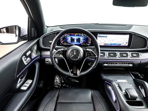 Certified 2024 Mercedes-Benz GLE 450 4MATIC image 7