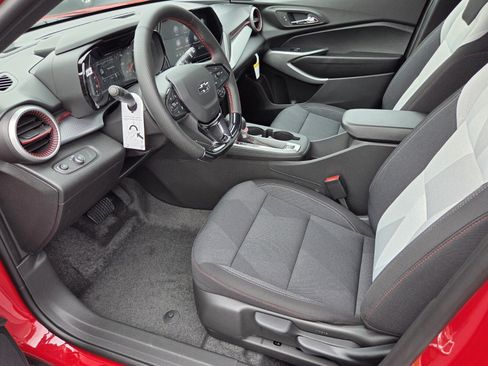 New 2026 Chevrolet Trax RS FWD image 5