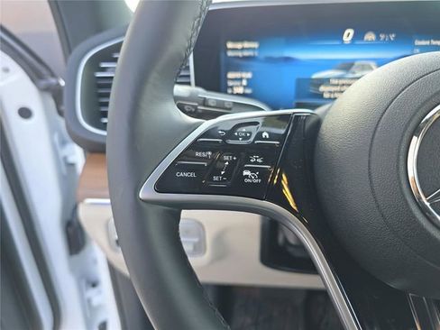 New 2025 Mercedes-Benz GLE 450 4MATIC image 36