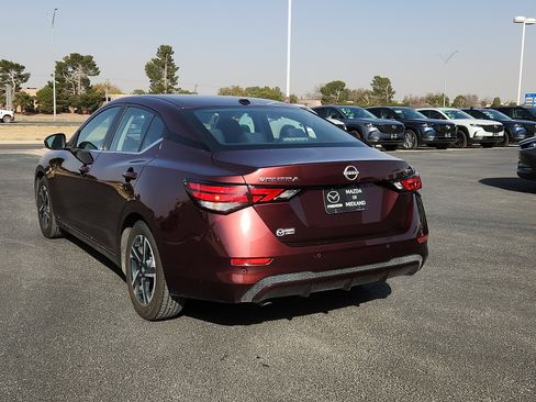 Used 2024 Nissan Sentra SV image 5