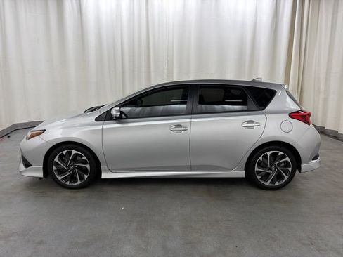 Used 2016 Scion iM FWD image 3