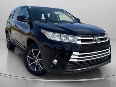 Used 2019 Toyota Highlander XLE