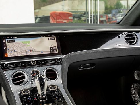 Used 2025 Bentley Continental GT Speed AWD/4WD image 30
