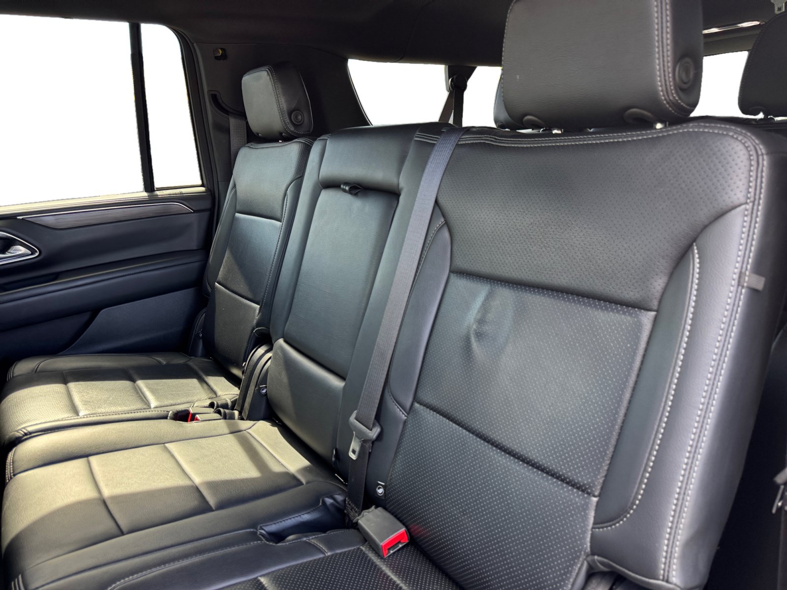 Used 2024 Chevrolet Suburban LS w/ Driver Alert Package AWD/4WD image 13