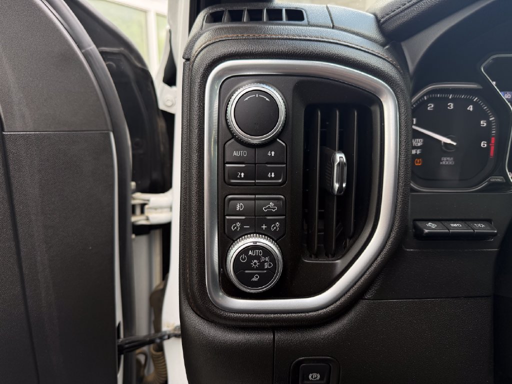 Used 2019 GMC Sierra 1500 AT4 w/ AT4 Premium Package AWD/4WD image 23