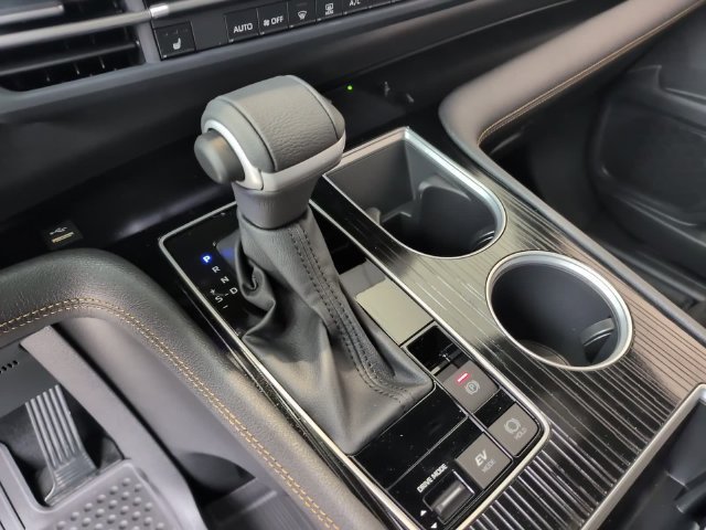 New 2026 Toyota Sienna XLE Woodland Edition AWD/4WD image 20
