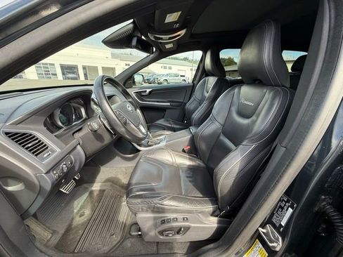 Used 2014 Volvo XC60 T6 R-Design w/ Technology Package AWD/4WD image 10
