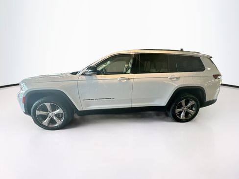 Used 2022 Jeep Grand Cherokee L Limited AWD/4WD image 4