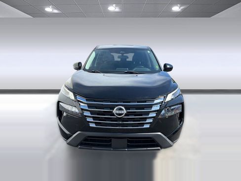 Used 2024 Nissan Rogue SV AWD/4WD image 6