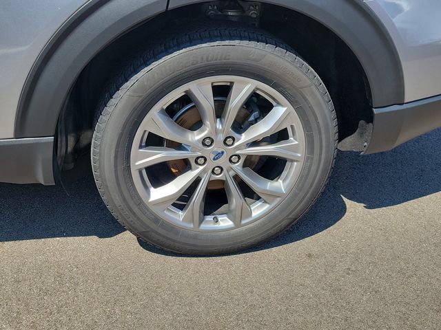 Used 2021 Ford Explorer XLT w/ Equipment Group 202A AWD/4WD image 10