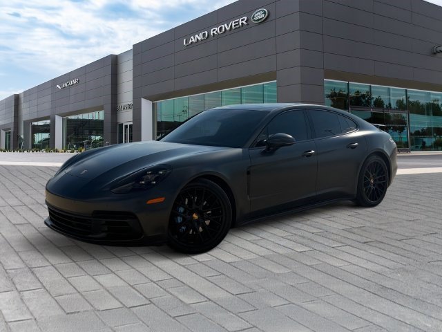 Used 2018 Porsche Panamera 4 AWD/4WD image 1