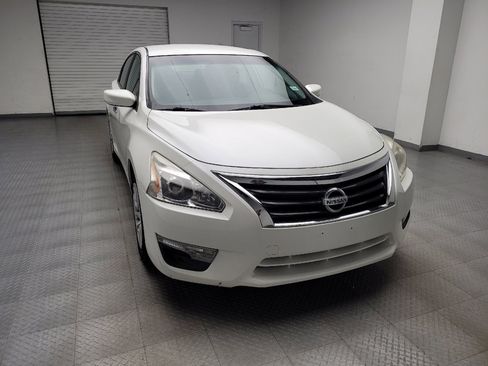 Used 2015 Nissan Altima 2.5 S w/ Power Driver Seat Package FWD image 14