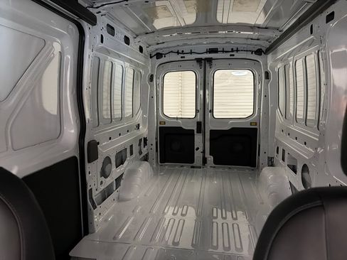 New 2026 Ford Transit 250 148 Medium Roof RWD image 13