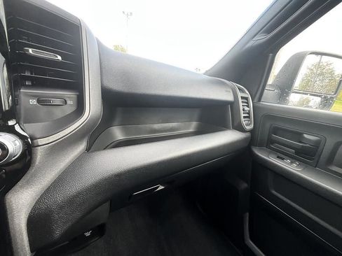 New 2026 RAM 3500 Tradesman AWD/4WD image 29
