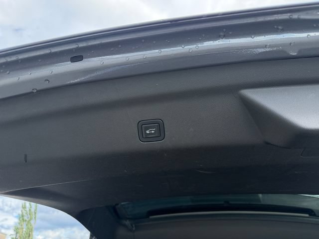 Used 2021 GMC Yukon SLT AWD/4WD image 27