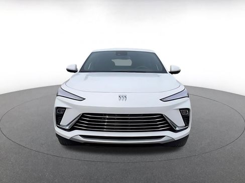 Used 2025 Buick Envista Preferred image 4